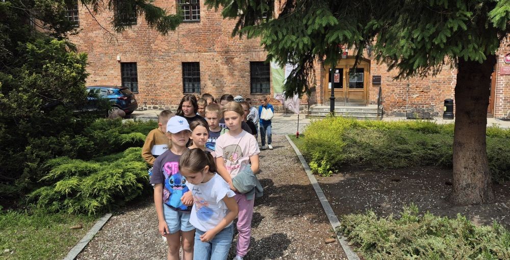 Klasa 2B w śledztwie… literackim