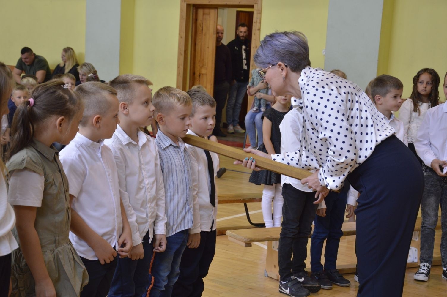 Uroczystość rozpoczęcia roku szkolnego była szczególnym przeżyciem dla pierwszaków,
którzy tego dnia złożyli uroczyste ślubowanie.