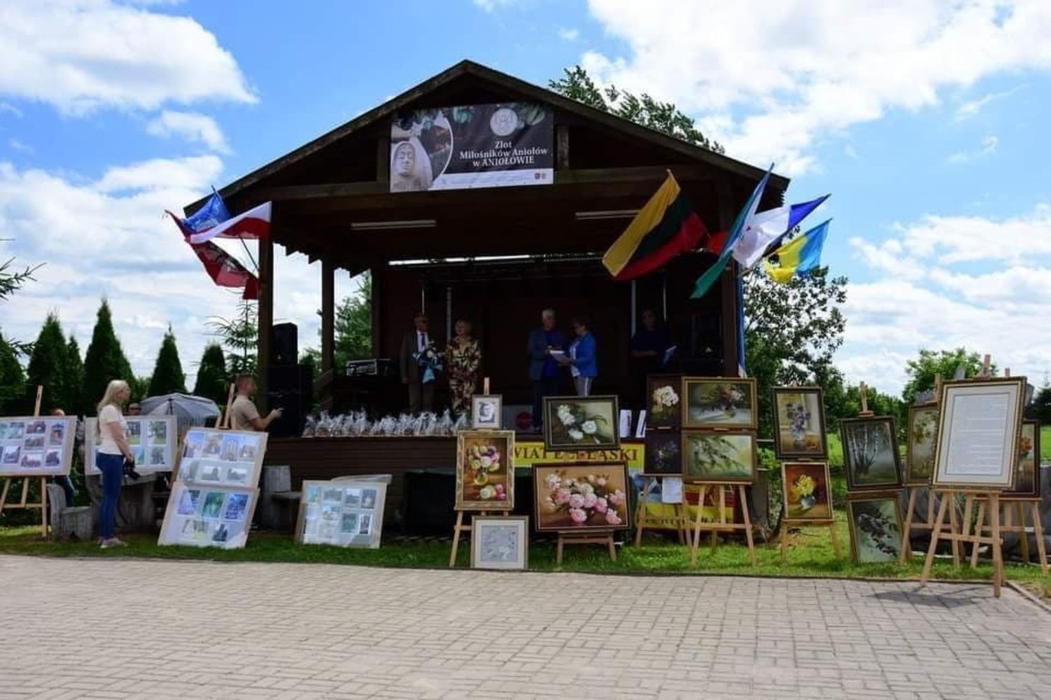 28 września w naszej szkole został  podsumowany Konkurs Fotograficzny 