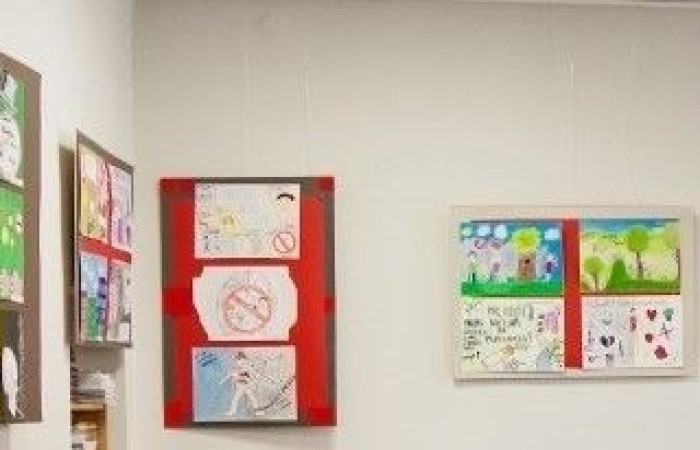 W ramach obchodów Światowego Dnia Bez Tytoniu, który przypada 31 maja 2023 r. Państwowy
Powiatowy Inspektor Sanitarny w Elblągu zorganizował konkurs plastyczny pod nazwą „Młodość
Wolna od Papierosa”. Ideą przewodnią konkursu była profilaktyka uzależnień od papierosów
tradycyjnych i elektronicznych oraz pogłębianie wiedzy na temat skutków ich stosowania. Zadaniem
uczestników konkursu było stworzenie pracy plastycznej o tematyce antytytoniowej. Konkurs
skierowany był do uczniów klas IV-VI szkół podstawowych miasta Elbląg i powiatu elbląskiego.
