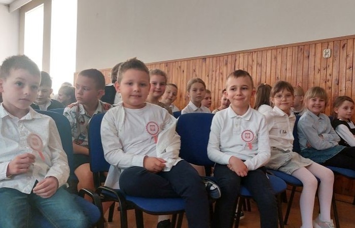 Dziś naszą szkołę odwiedził Zespół Folklorystyczny 