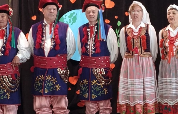 Dziś naszą szkołę odwiedził Zespół Folklorystyczny 