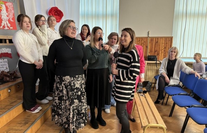 Święto Odzyskania Niepodległości ma dla nas szczególne znaczenie. W tym roku postanowiliśmy to wydarzenie uczcić w wyjątkowy sposób - organizując 