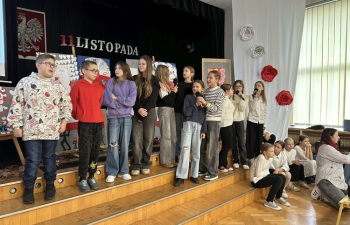 Święto Odzyskania Niepodległości ma dla nas szczególne znaczenie. W tym roku postanowiliśmy to wydarzenie uczcić w wyjątkowy sposób - organizując 