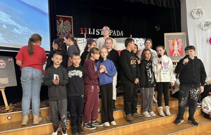 Święto Odzyskania Niepodległości ma dla nas szczególne znaczenie. W tym roku postanowiliśmy to wydarzenie uczcić w wyjątkowy sposób - organizując 