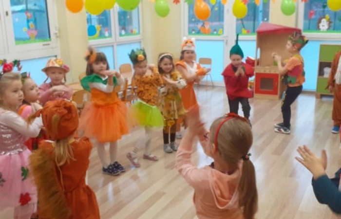 16 listopada nasze przedszkolaki bawiły się na 