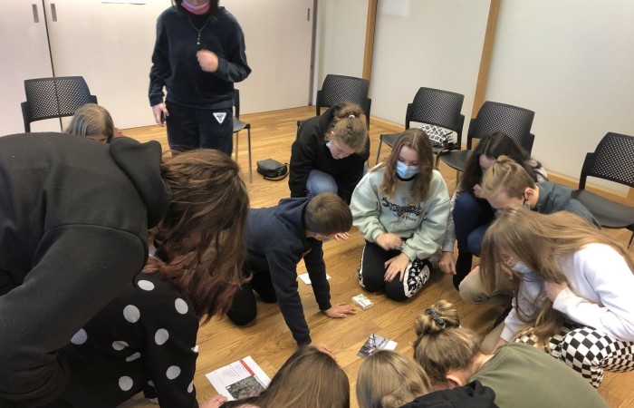 W dniach 9-11 grudnia 2021 uczniowie klas 7b i 7c uczestniczyli w wycieczce do stolicy Polski w ramach projektu Ministerstwa Edukacji i Nauki 