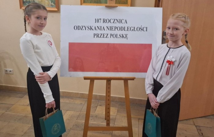 Nasza szkoła  uczestniczyła 11 listopada w występie artystycznym w sali widowiskowo-kinowej Pasłęckiego Centrum Kultury i Artystycznego z okazji Dnia Niepodległości. Na scenie zaprezentowały się uczennice z klasy 3a Zofia Misiułajtis i Magda Brzozowska z piosenką
 